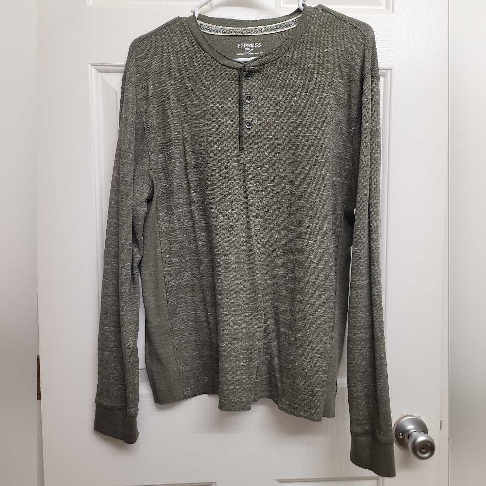 Express mens size L long sleeve